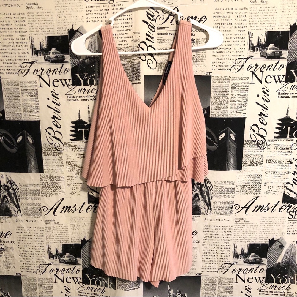 Light pink tank/shorts romper xs